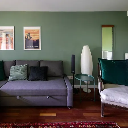 Unique Riverside Treasure Krakow