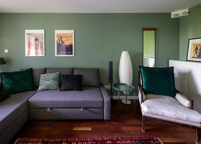 Unique Riverside Treasure Kraków