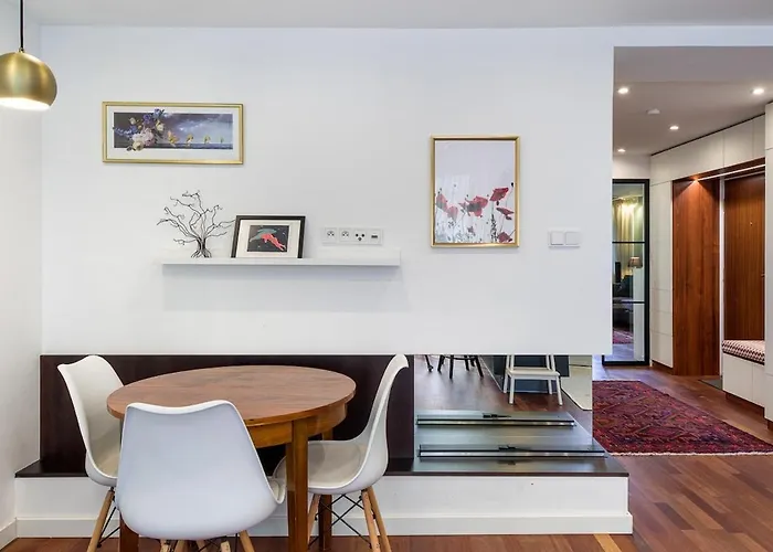 Апартаменты Unique Riverside Treasure *